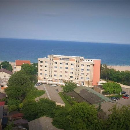 Prime Location, Sea View Flat Near The Beach Lägenhet Constanţa Exteriör bild