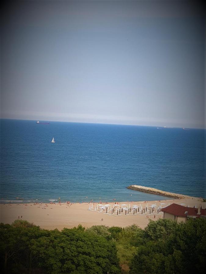 Prime Location, Sea View Flat Near The Beach Lägenhet Constanţa Exteriör bild